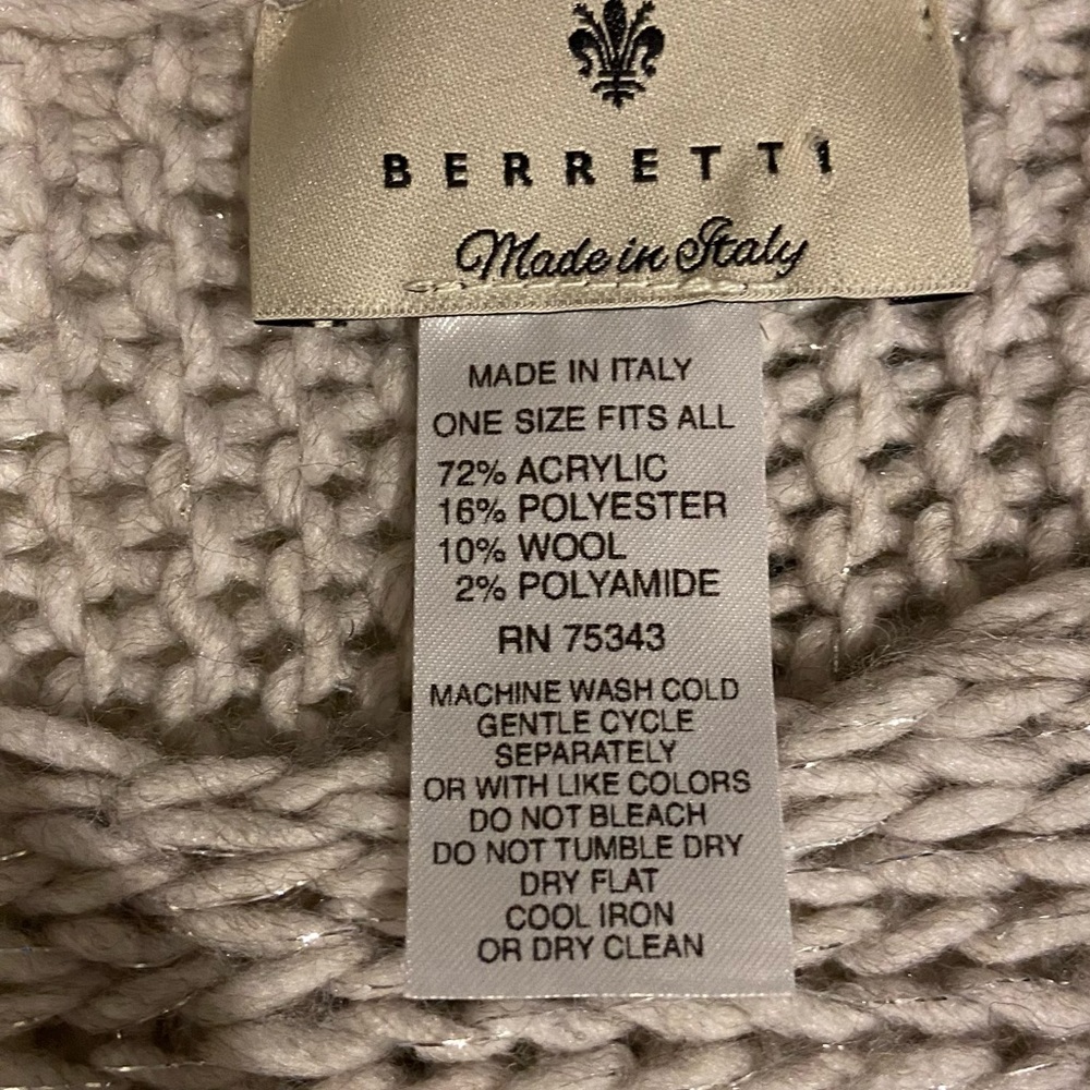 Sweater - Picture 4 of 11